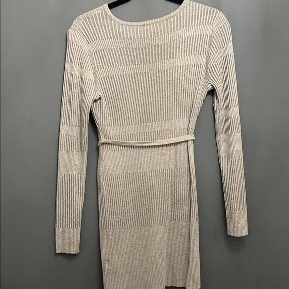 Thyme Maternity Gray Ribbed Knit Dress - Picture 4 of 4